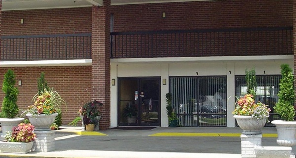 Travel Inn - Lugoff image 10