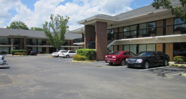 Travel Inn - Lugoff image 13